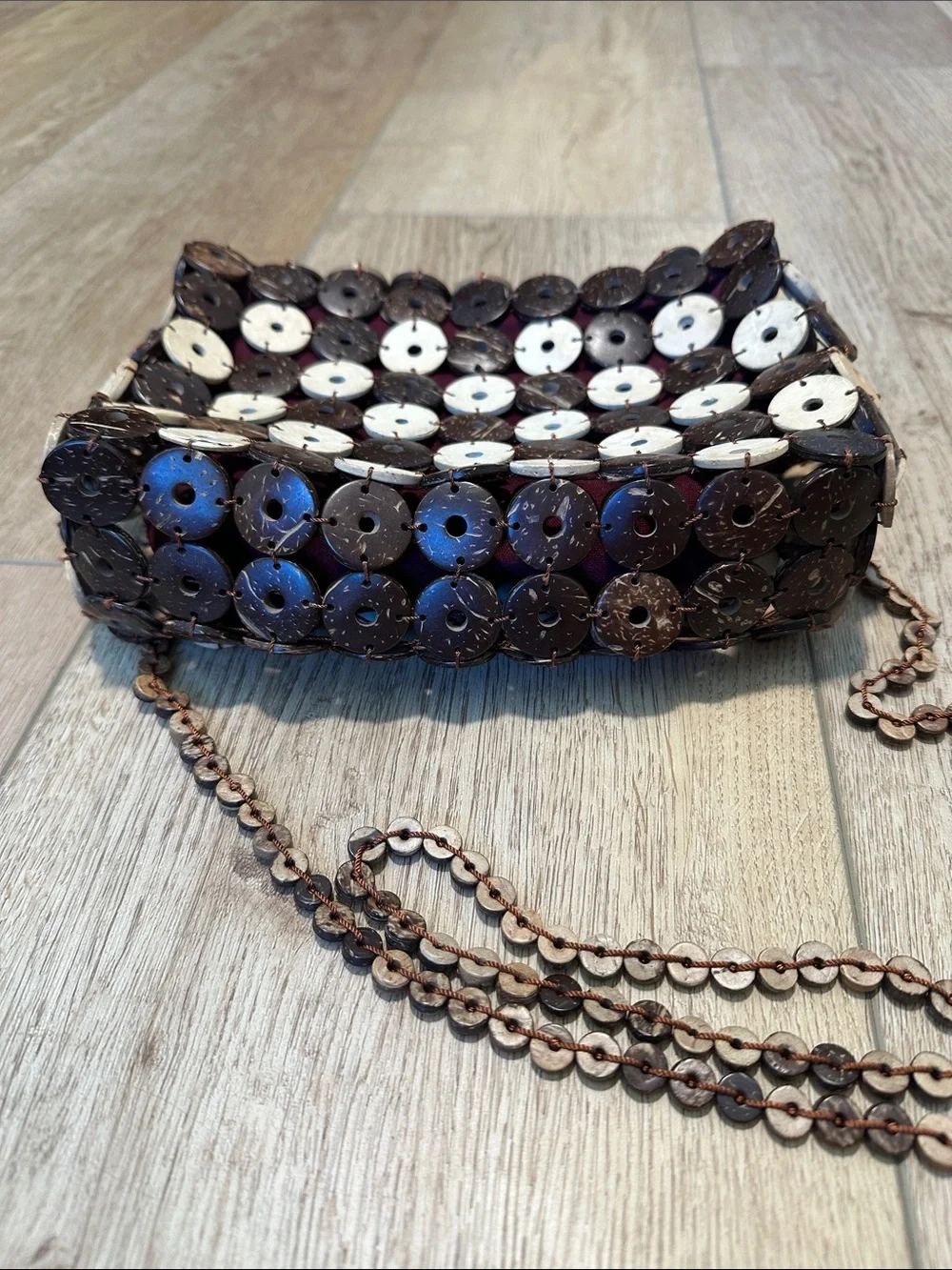Coconut Shell Button Purse - Picture 7 of 7